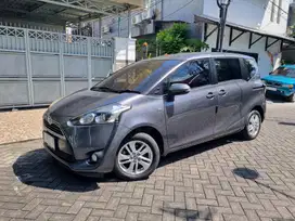 Toyota Sienta 2017 Bensin