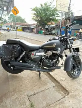 Benelli Motobi Efi 200