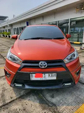 Toyota Yaris tipe TRD 2014 orange