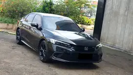 [ LOW KM ] Honda Civic 1.5 Turbo RS Sedan Facelift Sensing 2023/2024