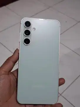 Samsung s23fe mulus masih garansi,plastik masih melingkar