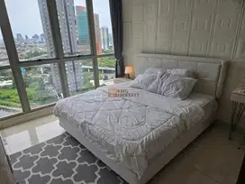DISEWAKAN 3BR+ CONDOMINIUM TAMAN ANGGREK RESIDENCE SIAP HUNI
