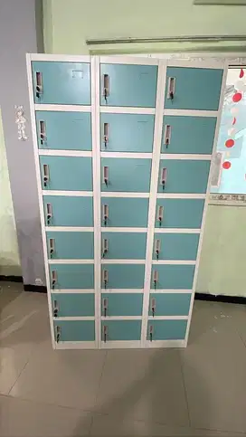 Loker 24 pintu full kunci