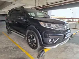 DP RENDAH Honda BR-V 1.5 Prestige Bensin-AT 2016 KIP B