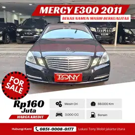 Mercedes Benz E300 Elegance 2011 Hitam