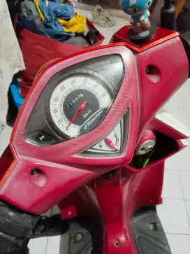 Suzuki Hayate 2013 merah putih