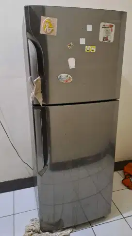 Dijual Kulkas Samsung 2 Pintu
