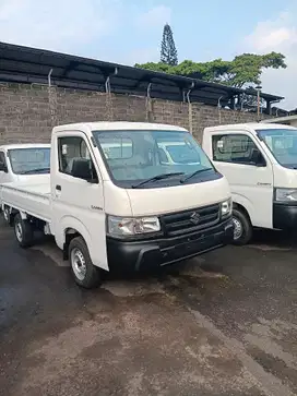 Suzuki Carry 2024 Bensin