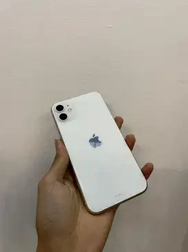 iPhone 11 128gn ex iBox