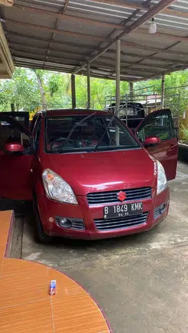 Suzuki splash GL MT
