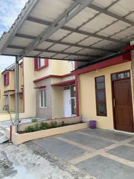 Rumah siap huni dekat banget dengan tempat² strategis harga termurah