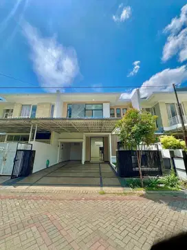 Rumah Mewah High Ceiling di Galaxi Bumi Permai Araya 2 Surabaya