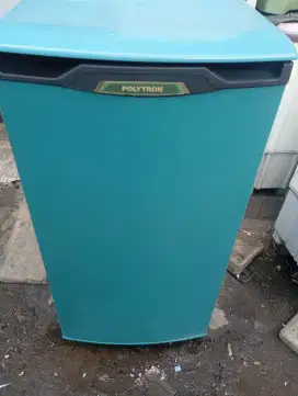 Kulkas Polytron siap pakai
