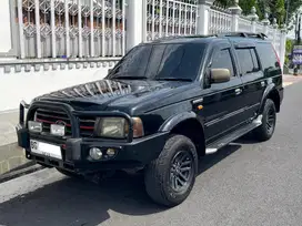 Ford everst kondisi TOP