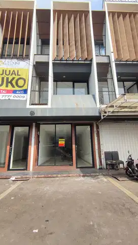 Ruko Baru 4 Lt Pinggir Jalan Besar, Di Pusat Bisnis Jakarta Selatan