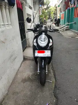 Scoopy prestige 2022 keyless