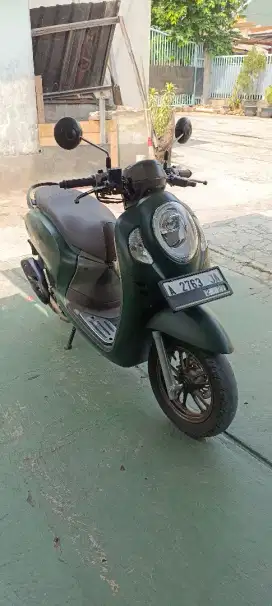 (JUAL) Scoopy Frestige 2022 Siap Pakai