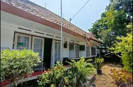 Rumah Belanda Heritage di Mainroad Jalan Riau Martadinata Bandung