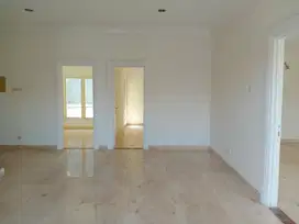 Jual rumah komplek elite baru bagus Bukit Darmo Golf