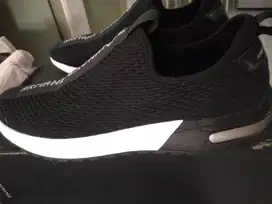 Jual sepatu original bukan KW
