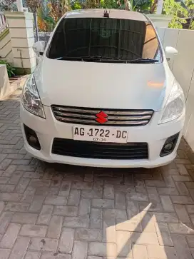 Suzuki ertiga GL MT