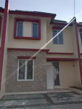 Strategis rumah 2 lantai terbaik dikelasnya