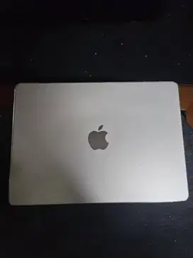 Jual Macbook Air M2 2023