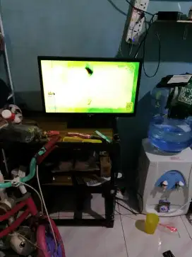 Tv Coocaa 21 inch