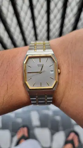 Seiko 6532-5059 Silver Gold Two Tone Day Date Quartz