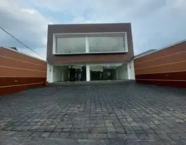 DIJUAL RuangKantor/Showroom Baru Eksklusif 2.5lantai, Jagakarsa Jaksel