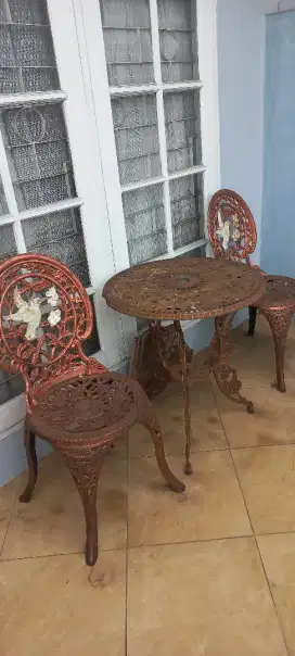 kursi taman atau teras