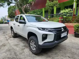Mitsubishi Triton 2.5L DC HDX-L (4x4) M/T