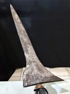 Keris pusaka brojol lombok lokasian