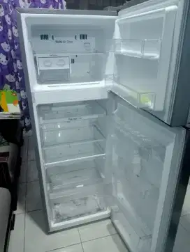 Jual kulkas 2 pintu normal no kendala merk LG INVERTER