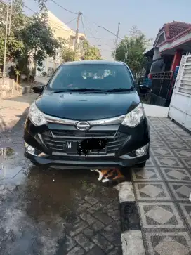 Jual mobil dahiatsu sigra