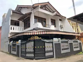 Rumah Hook di Kavling DKI, Pondok Kelapa, Kalimalang