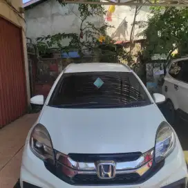 Dijual Mobil Honda Mobilio 2016 KM rendah