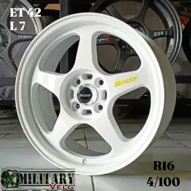 Spoon R16 White