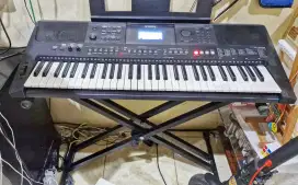 Keyboard Yamaha PSR E463