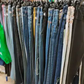 take over barang pakaian jeans obral borongan