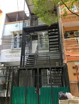 Jual Rumah Tanjung Duren Jakarta barat cocok buat kos kosan
