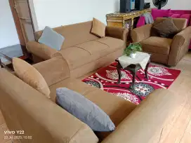 Sofa mewah berat kokoh 3+2+1 empuk krn ada pernya