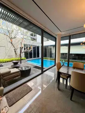 Premium Rumah Minimalis 3 Lt Pool Lift Marmer Pakuwon Indah