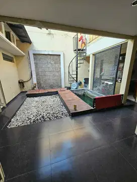 Jual rumah kondisi bagus jl Semalang Indah kompls wisma mukti