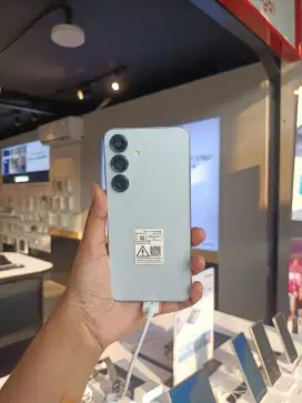 SAMSUNG GALAXY S25