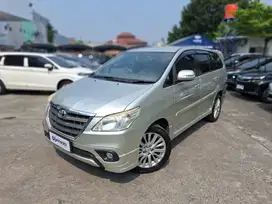 Pajak Panjang - Toyota Kijang Innova 2.0 G Luxury Bensin-AT 2014