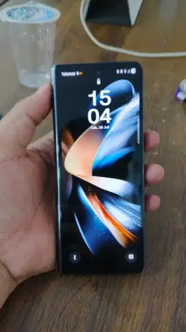 Samsung z fold 4