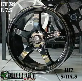 Advan GT Flowforming R17 Blackglossy & Ej Titan