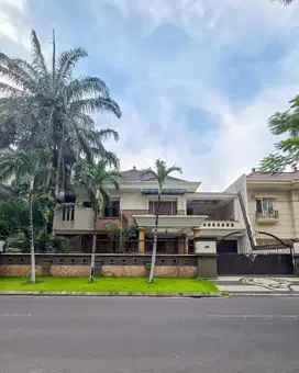 Termurah Rumah 2 Lt Marmer Mainroad Pakuwon Indah