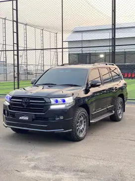 Toyota Landcruiser vx200 2008 hitam Facelift Vxr #LC